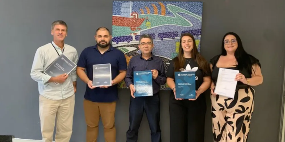 A Prefeitura Municipal de Palmeira recebeu os produtos da revisão do Plano Municipal de Mobilidade