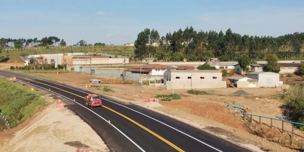 Equipes seguem fazendo serviços complementares no local