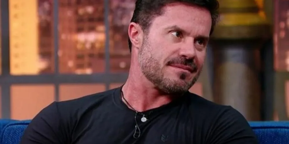 No Instagram, o influenciador deu detalhes sobre a sua empresa, que é uma das investigadas pela corporação por desvio de produtos químicos para produção de drogas