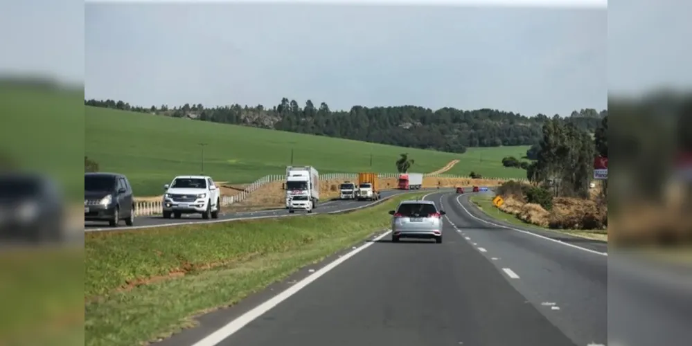 Para recuperar as rodovias no Paraná são necessários R$ 5,45 bilhões