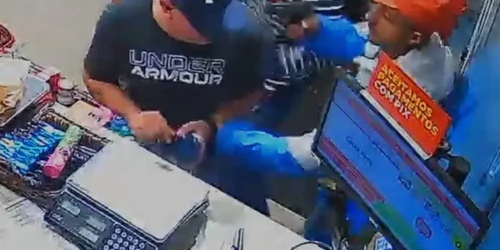 Confira o momento no vídeo