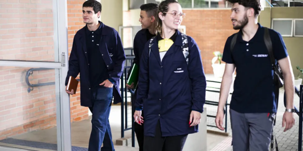 Senai Campos Gerais tem 410 vagas em Cursos Técnicos