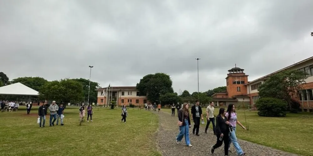 No campus Ponta Grossa 801 candidatos estavam presentes