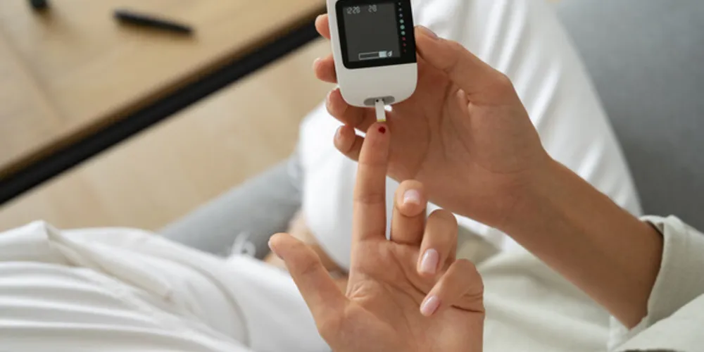 Diabetes é uma doença crônica na qual o corpo não produz insulina ou não consegue empregar adequadamente a insulina