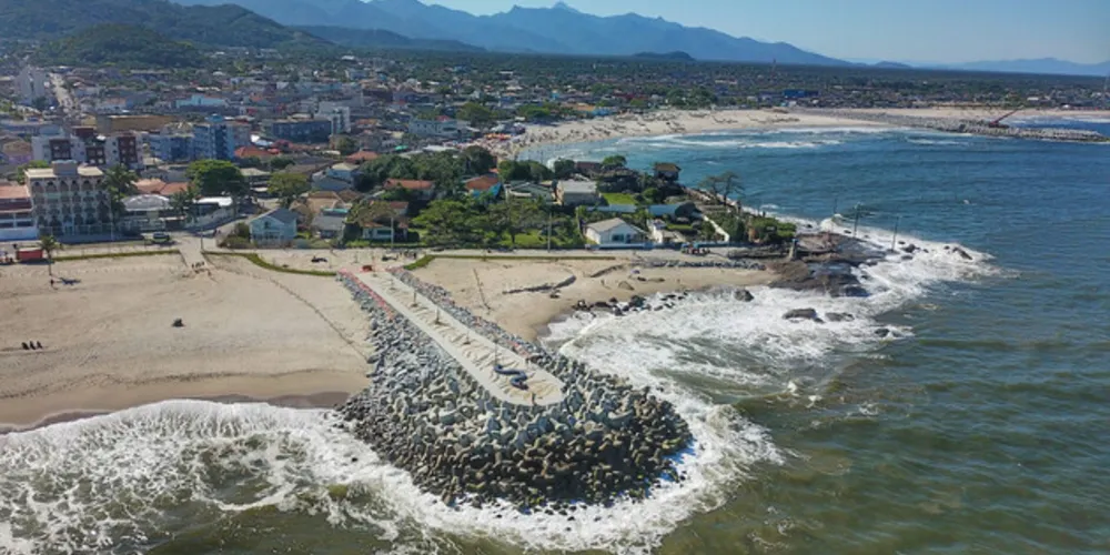 Revitalização da Orla de Matinhos está quase 90% concluída