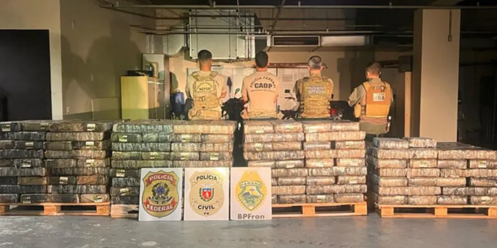 Forças policiais apreendem 3,2 toneladas de maconha em Foz do Iguaçu e Guaíra