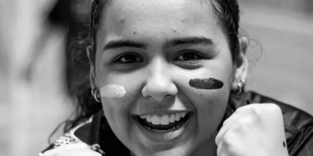 Yasmin Ferreira dos Reis faleceu neste domingo (15), em acidente na Souza Naves, em Ponta Grossa