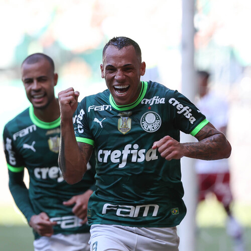 Breno Lopes marcou o gol da vitória palestrina