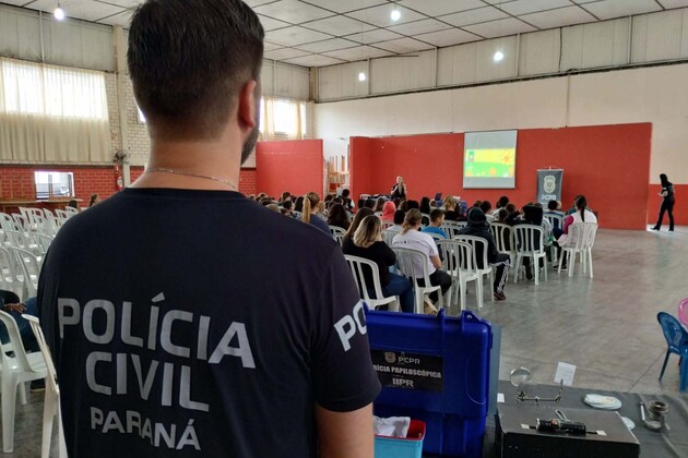 A Polícia Civil do Paraná (PCPR) levou serviços de polícia judiciária e orientações para mil pessoas durante o PCPR na Comunidade que aconteceu nos dias 28, 29 e 30 de novembro em Porto Amazonas