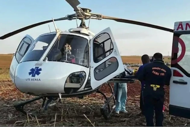 Vítima foi levada ao hospital pelo resgate aéreo