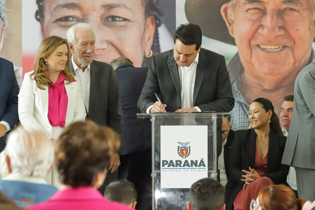 O governador Carlos Massa Ratinho Jr. anunciou, nesta terça, uma série de programas voltados aos idosos