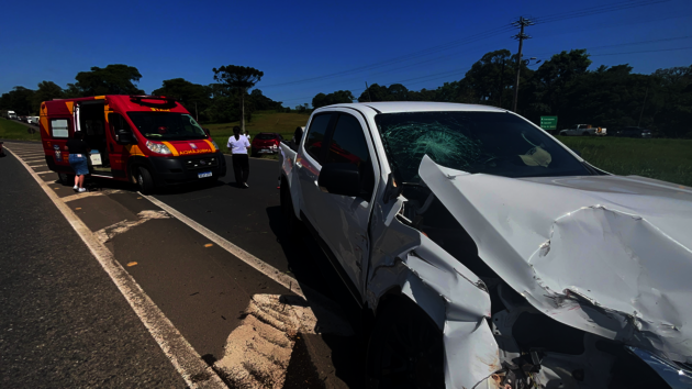 Imagem ilustrativa da imagem Colisão de dois carros na Souza Naves deixa 4 feridos