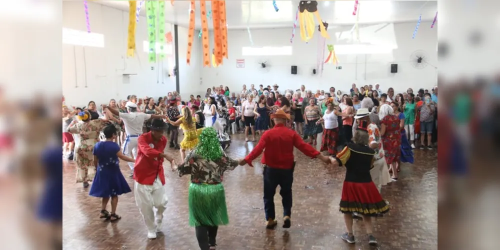 A festa que contou com muita diversão para o público 60+