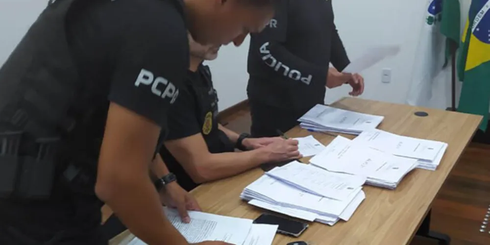 Mais de 200 policiais atuaram em operação da PCPR contra o tráfico de drogas