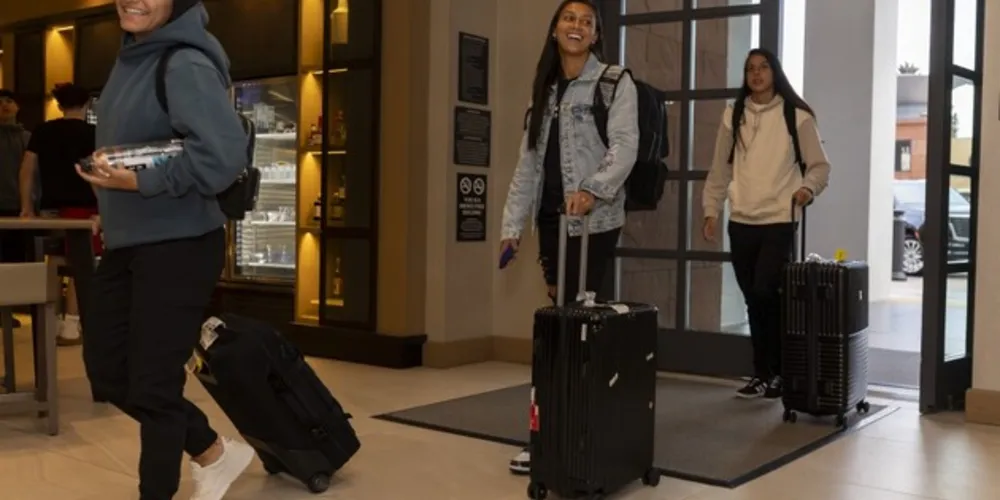 Primeiras atletas a se apresentarem à concentração foram as jogadoras que vivem nos Estados Unidos