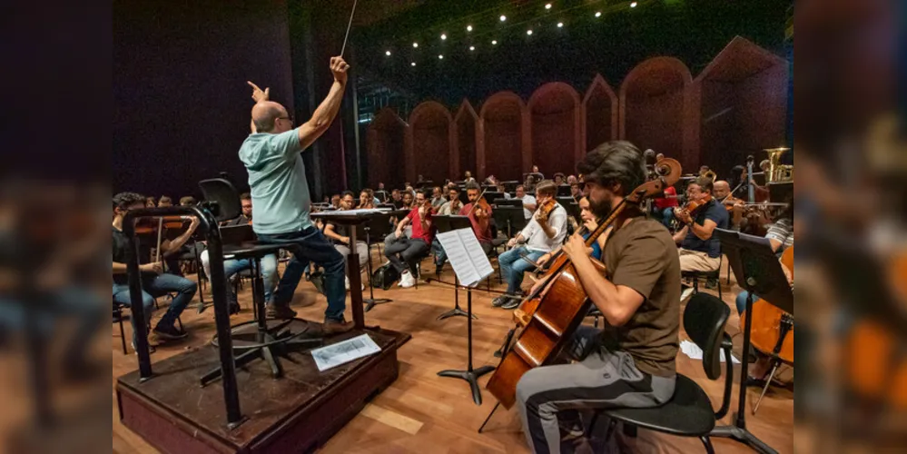 Orquestra Sinfônica do Paraná abre a temporada com a obra Floresta do Amazonas.