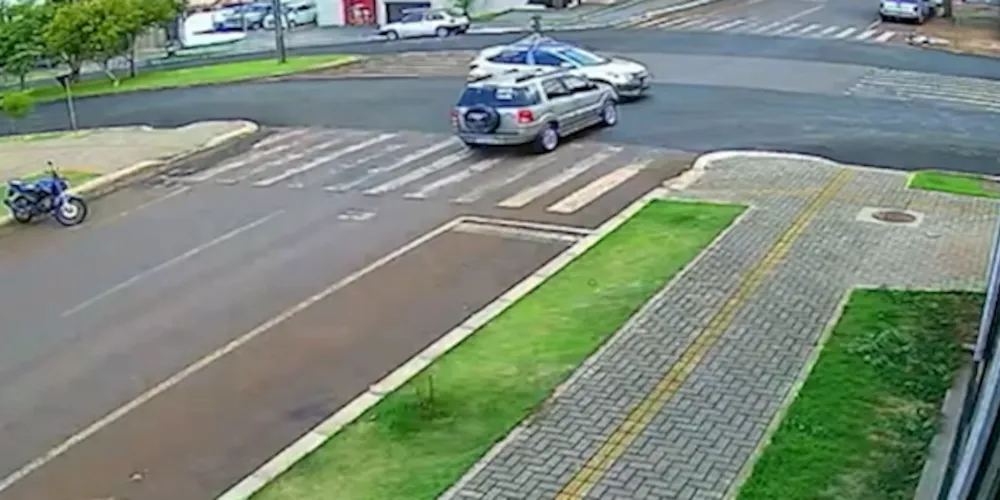 Colisão aconteceu no Centro de Medianeira