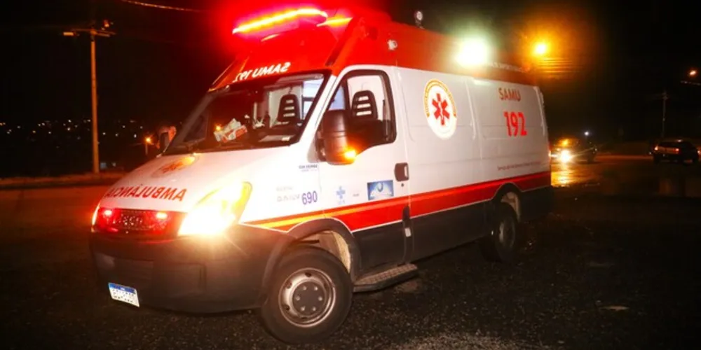 Equipe do Samu realizaram os atendimentos à vítima