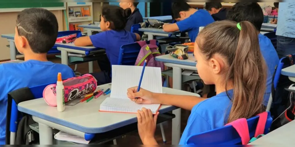 Já no início deste ano letivo, os alunos receberão seus kits escolares, contendo todo o material escolar necessário