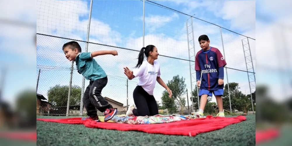 Profissionais de Educação Física, lutas e dança podem participar do processo