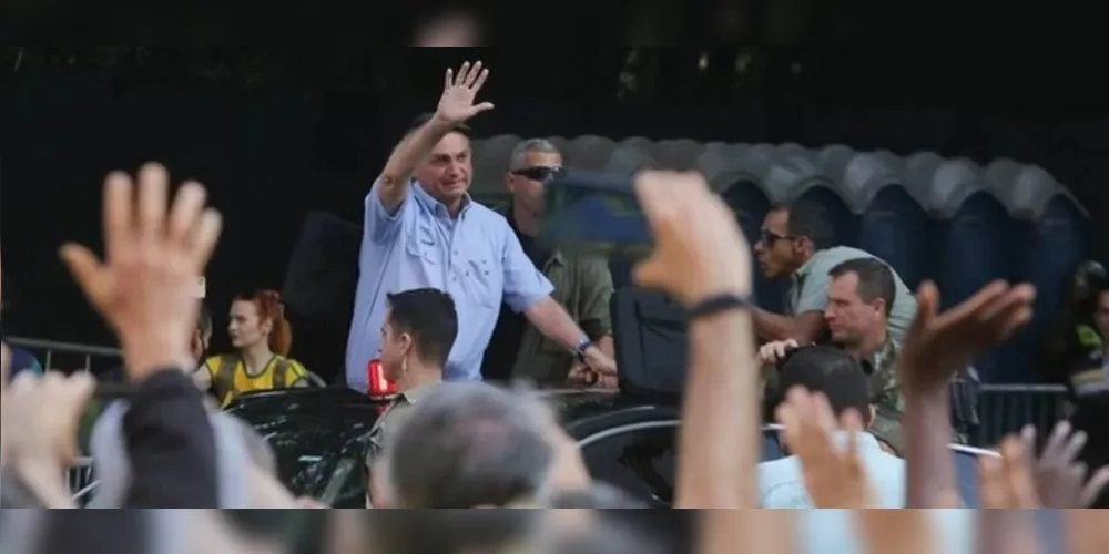 "Quero me defender", diz Bolsonaro