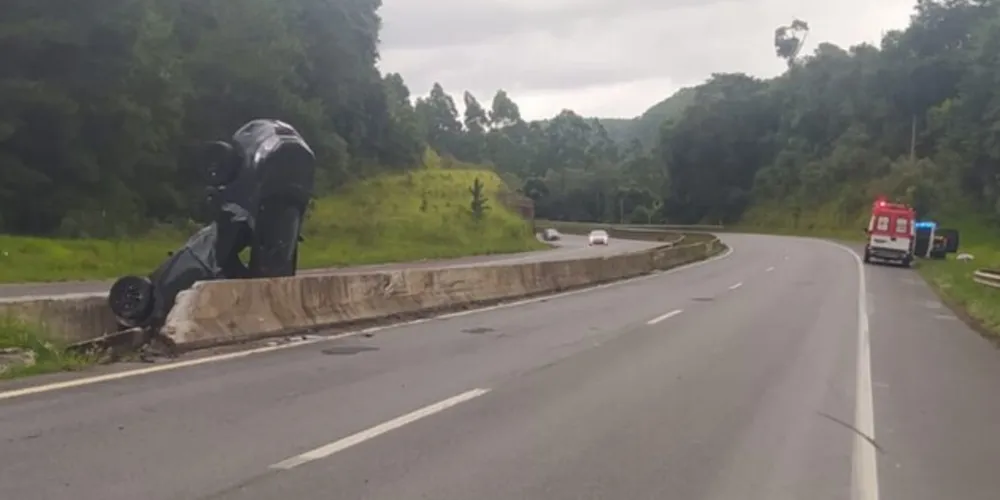 Ainda não se sabe quais foram as causas do acidente.