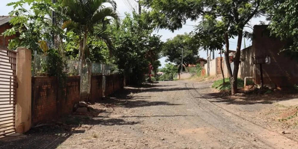 Mais dois bairros serão pavimentados em Cândido de Abreu