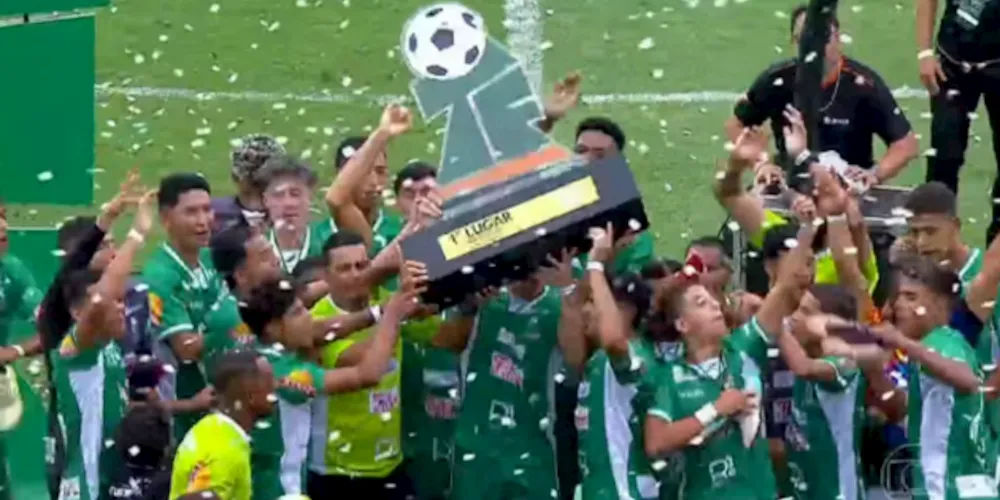 O time venceu por 2 a 1 a seleção do Espírito Santo.