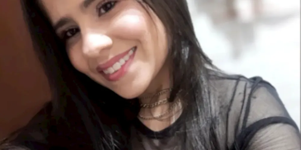 Julia criou uma 'vaquinha' online para arrecadar o dinheiro da cirurgia