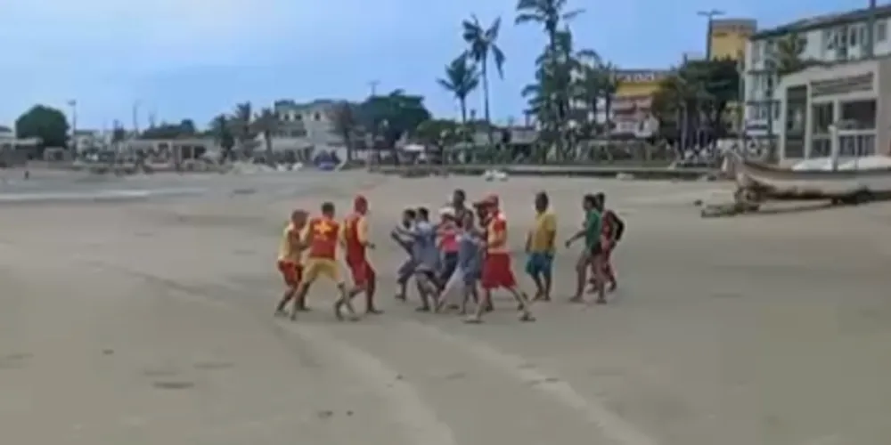 Confira o momento no vídeo