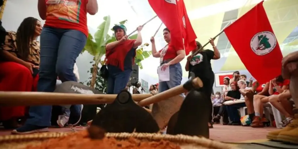 Encontro da coordenação nacional do MST aconteceu neste sábado