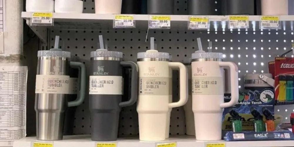 A empresa garantiu que não existe chumbo em qualquer superfície dos produtos como copos ou garrafas térmicas