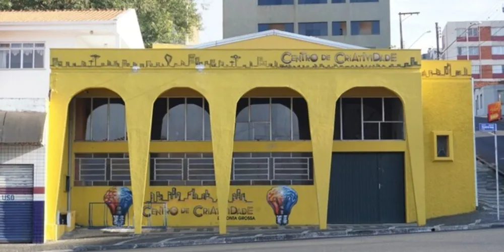 As aulas fazem parte do Programa Satélite Cultural