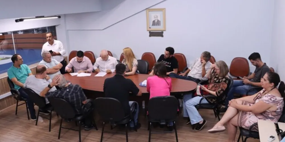 Comissões foram formadas durante sessão ordinária desta segunda-feira (19)