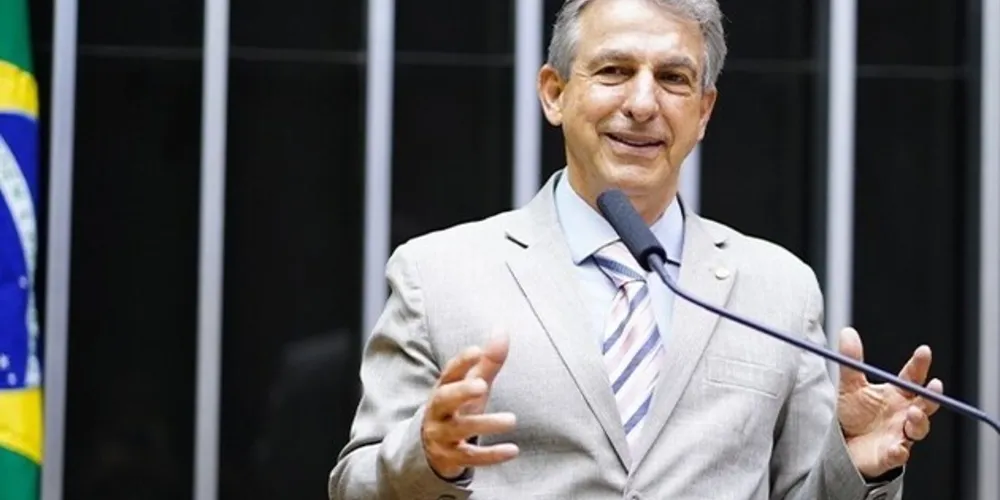 Tadeu Veneri (PT) em discurso na Câmara dos Deputados