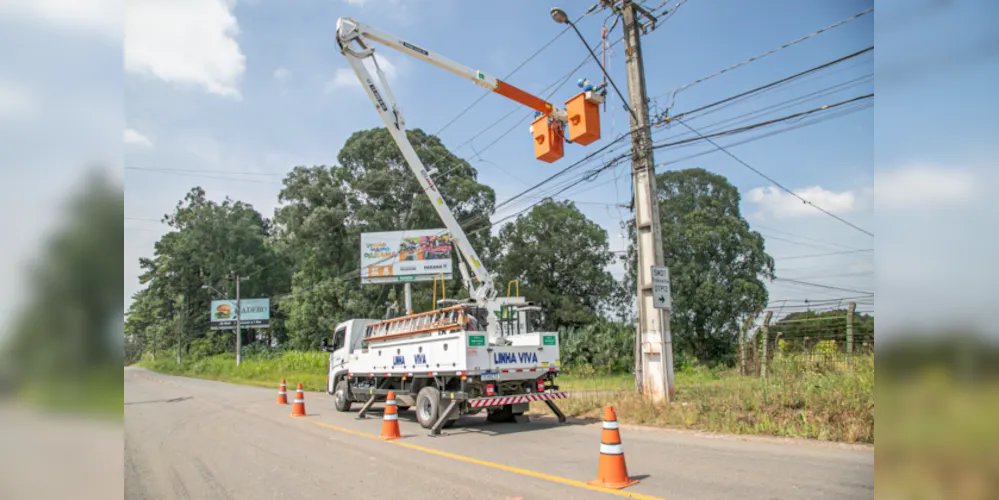 Para fortalecer a rede elétrica, em 2023, a Copel destinou R$ 1,878 bilhão a obras de ampliação e reforço na distribuição de energia do Paraná