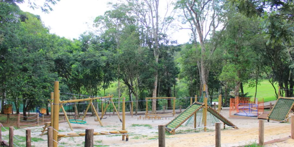 O espaço foi todo planejado para que as crianças possam se divertir com segurança