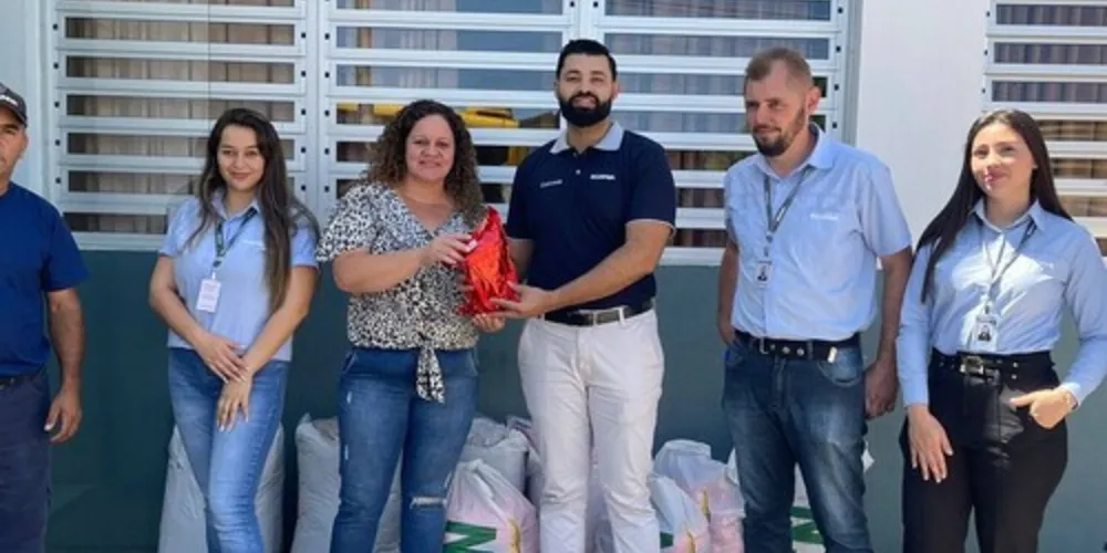 A Secretaria de Assistência Social de Imbaú, nos Campos Gerais, recebeu uma doação significativa de artigos de cama e banho da empresa Cotrasa