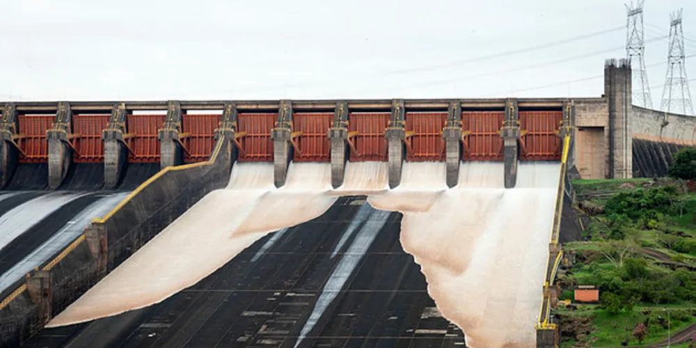 O Sistema Elétrico Paraguaio (SIN-PY) também estabeleceu novos recordes, sendo o intercâmbio anual de Itaipu com a ANDE o maior valor já registrado.