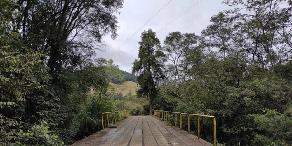 Ponte em estrada rural de Ivaí será interditada para execução de obras a partir de quinta-feira (25)