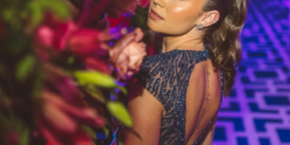 A decoração refletia não apenas a beleza estética, mas também a personalidade radiante de Julia