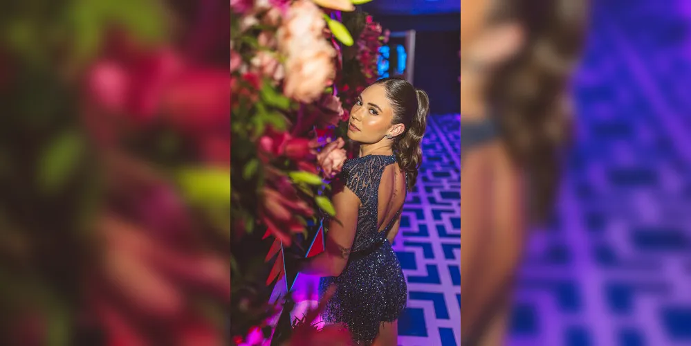 A decoração refletia não apenas a beleza estética, mas também a personalidade radiante de Julia