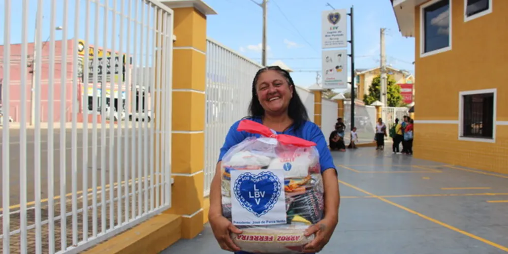 95 famílias ponta-grossenses receberam os alimentos.