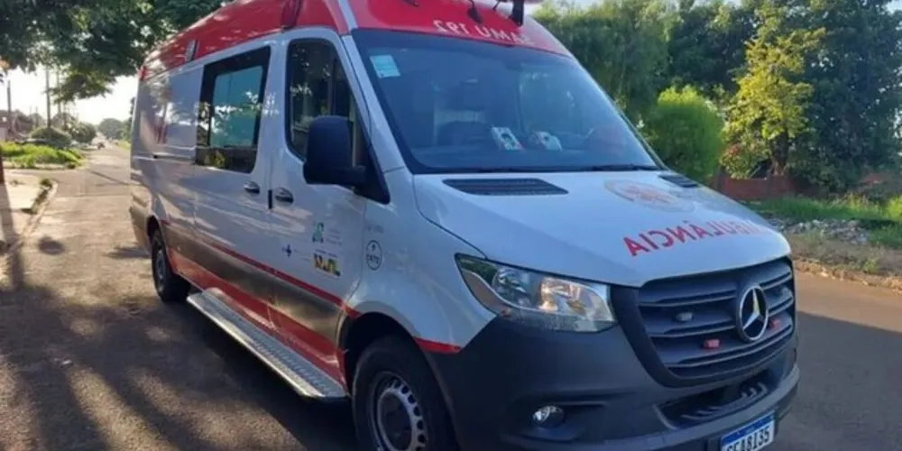 Vítima segue internada na Unidade de Terapia Intensiva (UTI) em um hospital de Maringá.