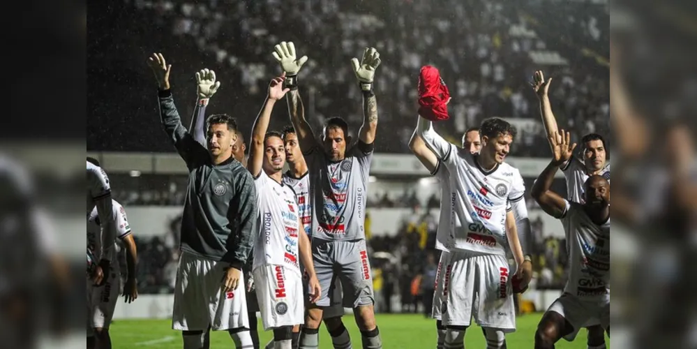 São 23 remanescentes do elenco de 2023