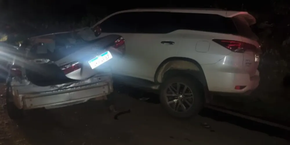 Acidente aconteceu no fim da tarde desta sexta-feira (19), na PRC-487