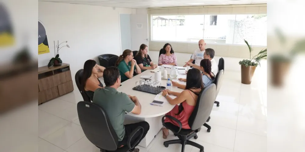 Reunião aconteceu na segunda-feira (05)