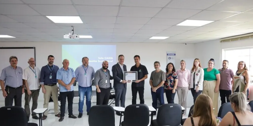 Na última terça-feira (6), Palmeira, nos Campos Gerais, recebeu o Selo Caixa Gestão Sustentável