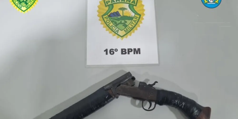Arma do tipo pistolete teria sido adquirida pelo pai do suspeito há anos na cidade de Prudentópolis