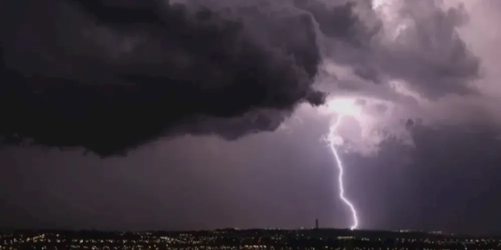 Temporal aconteceu na tarde desta terça-feira (16)